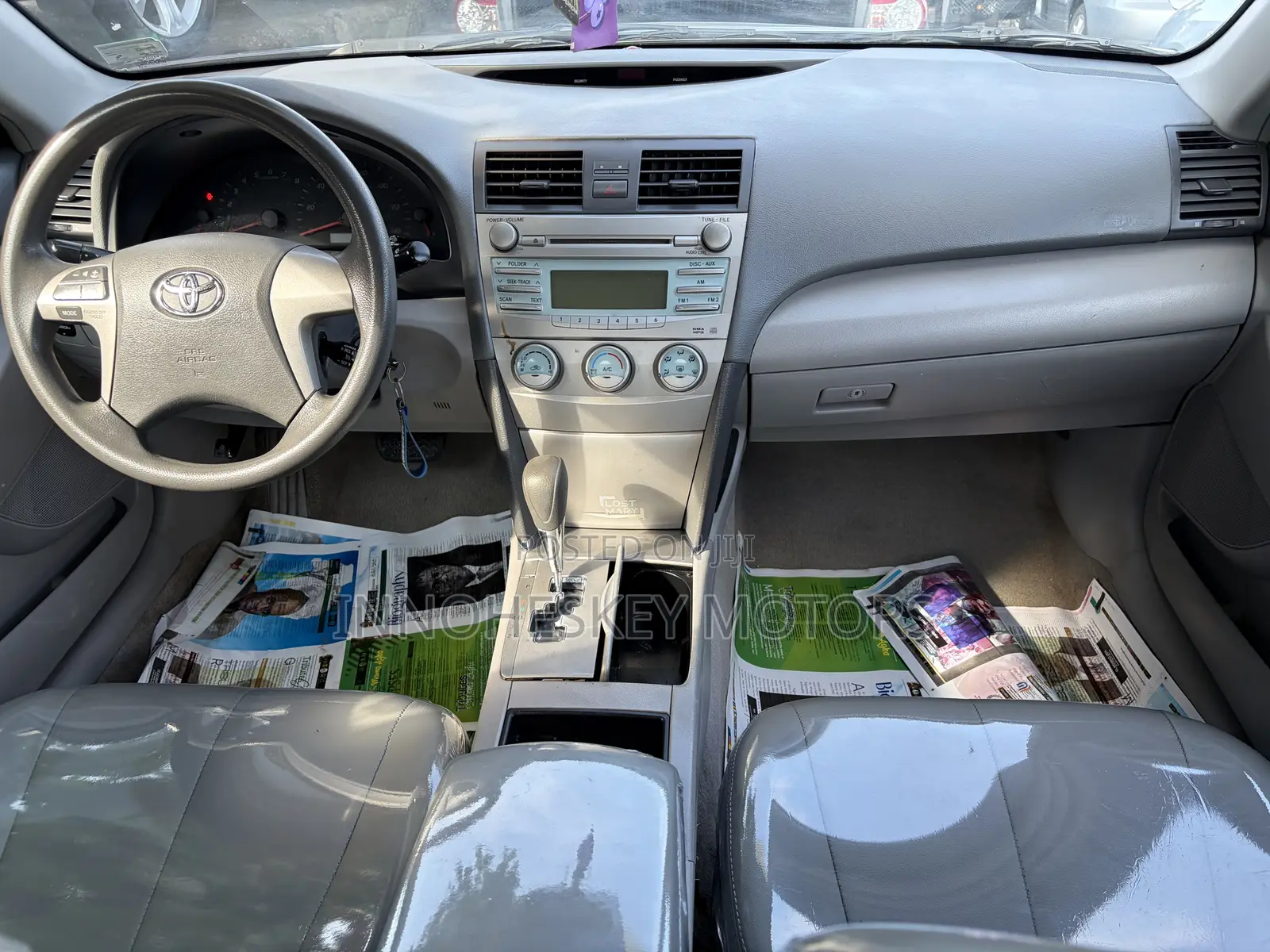 Toyota Camry LE 4dr Sedan (2.4L 4cyl 5A) 2008 Gray