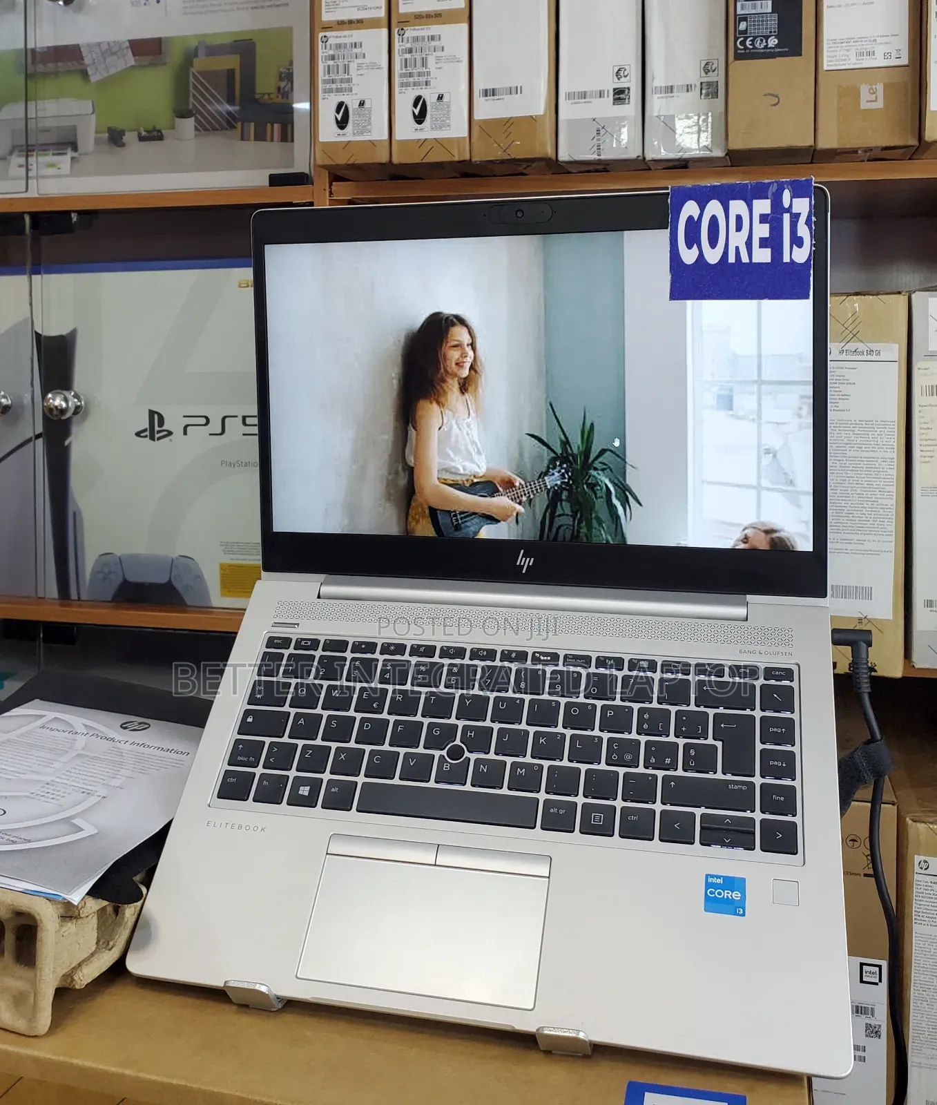 New Laptop HP EliteBook 820 G2 4GB Intel Core i3 SSD 256GB