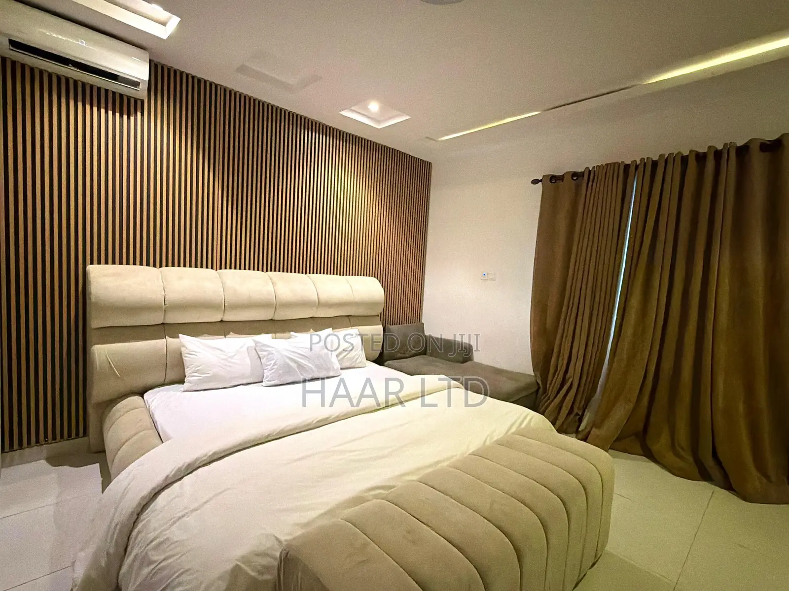 Pent Floor 2 Bedroom Apartment With a Rooftop Swimming Pool