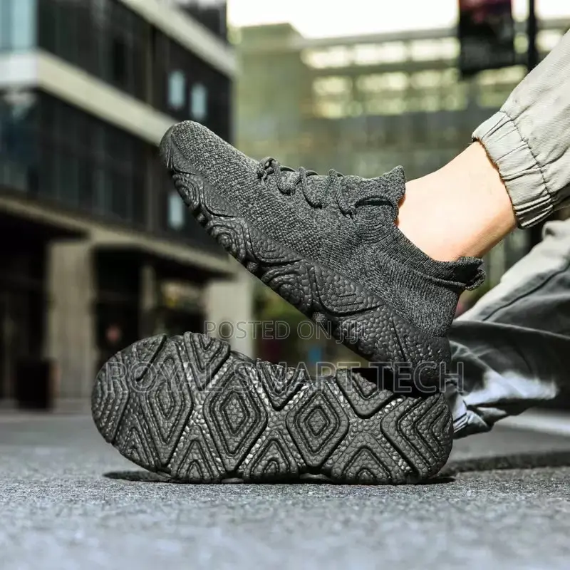 Men’s Sneakers