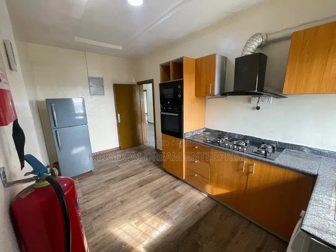 3bdrm Apartment in Urban Prime Estate, Lekki Phase 2 for rent