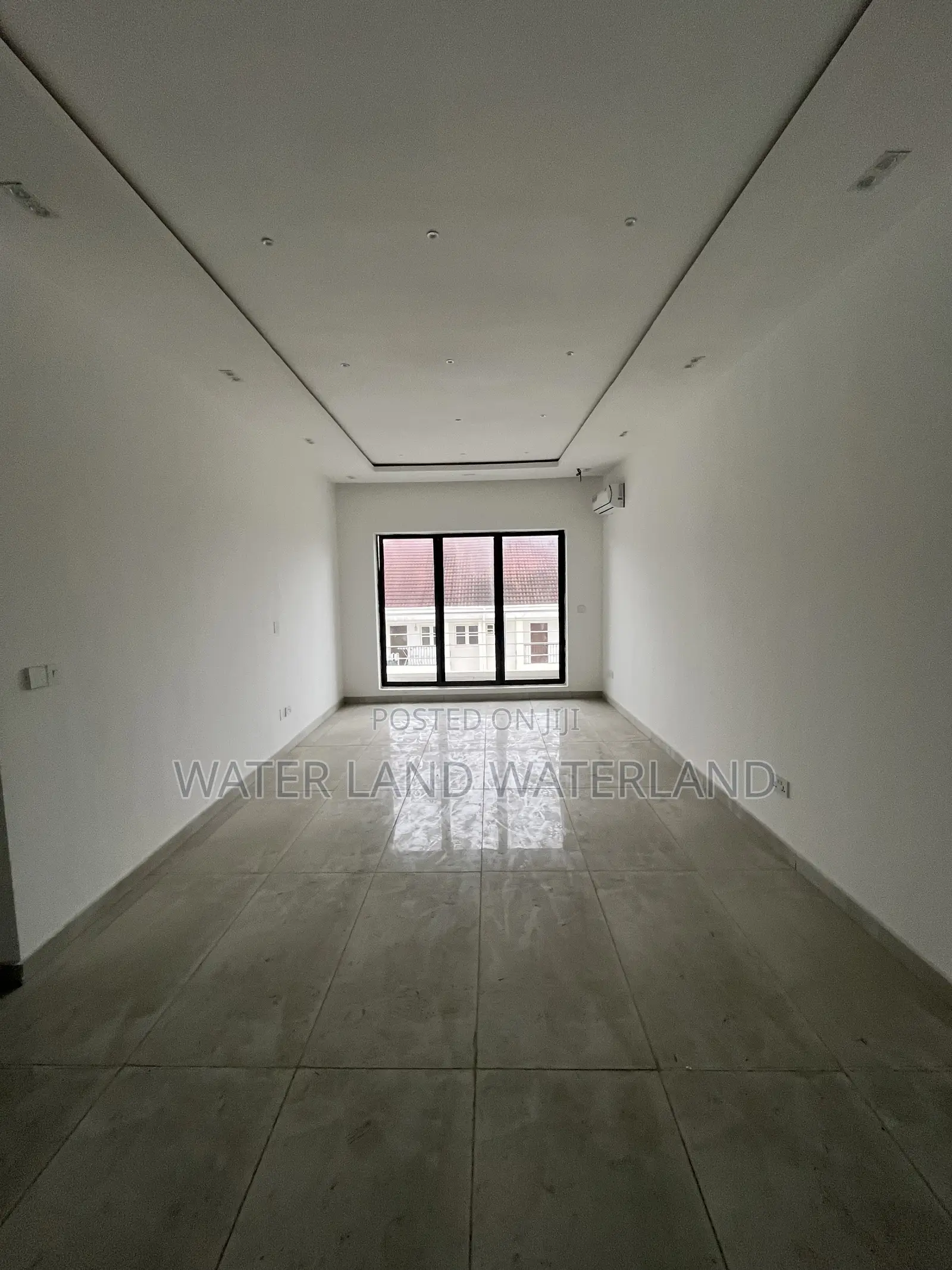 3bdrm Penthouse in Victoria Island Extension for sale