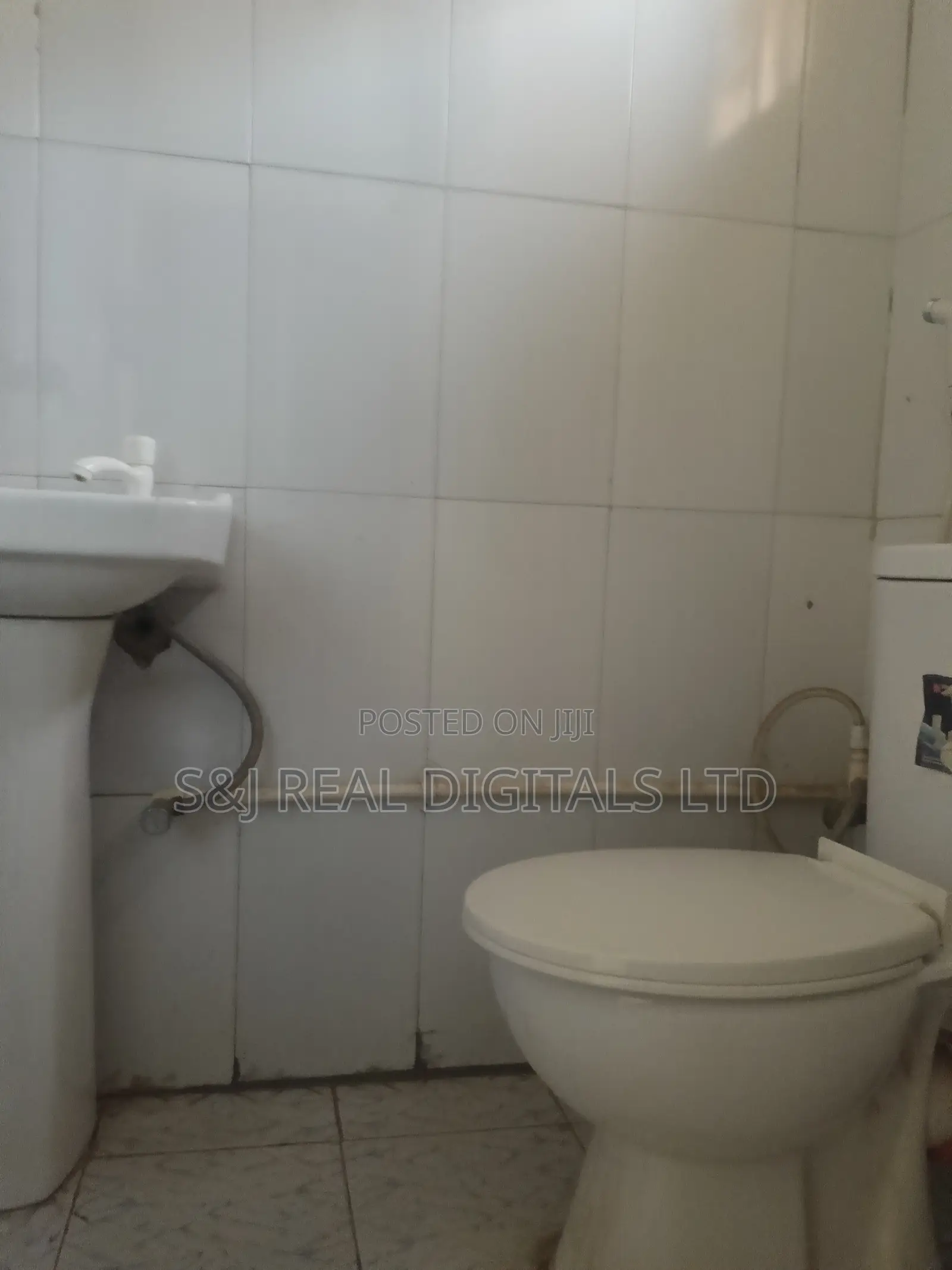 2bdrm Block of Flats in Kubwa for rent