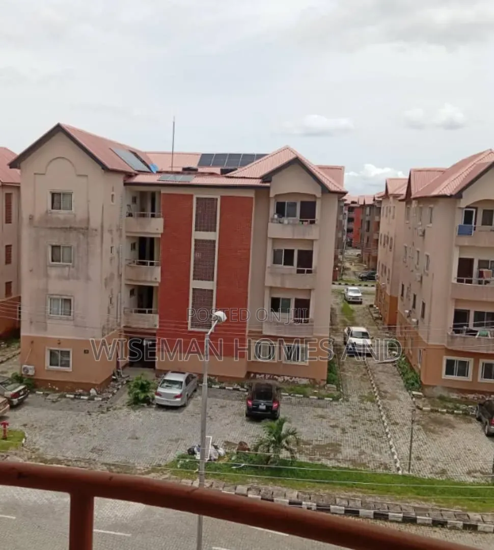 3bdrm Apartment in Sangotedo Eti-Osa for sale