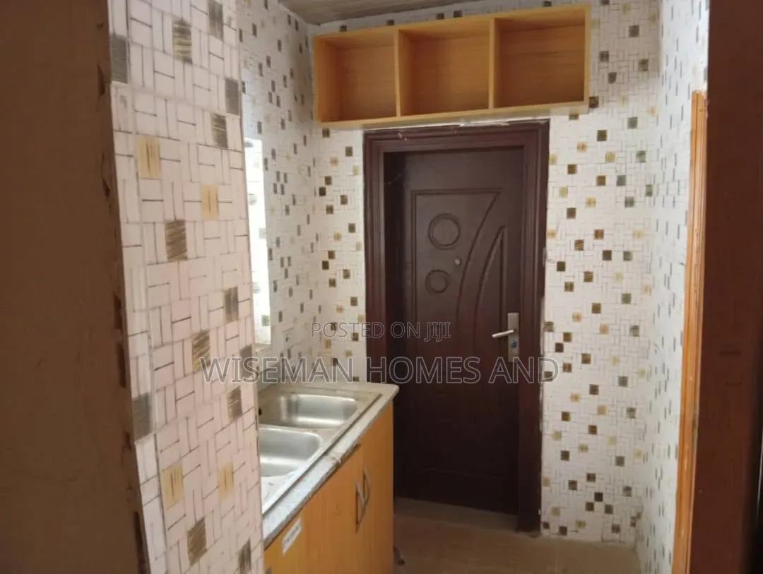 3bdrm Apartment in Sangotedo Eti-Osa for sale