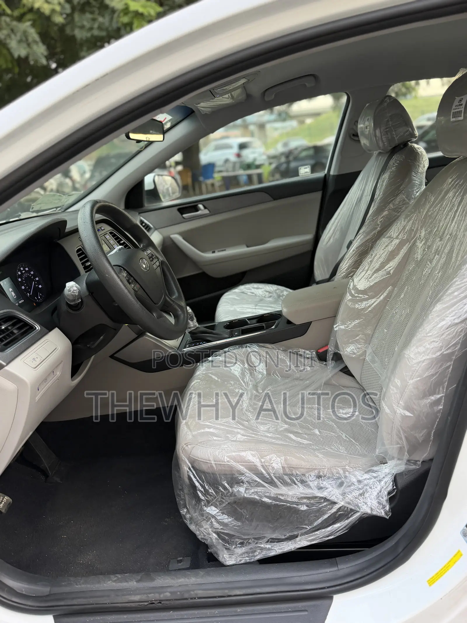 Hyundai Sonata Base Sedan FWD (2.4L 4cyl 6A) 2017 White
