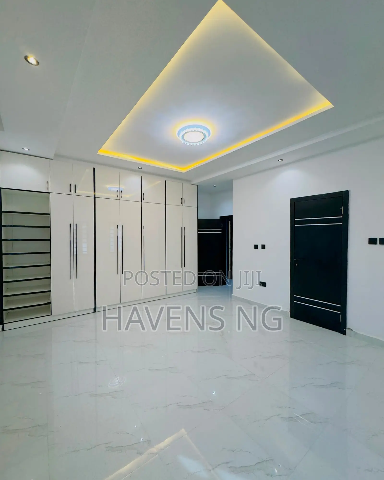 3bdrm Apartment in Phase 1 / Gbagada for sale