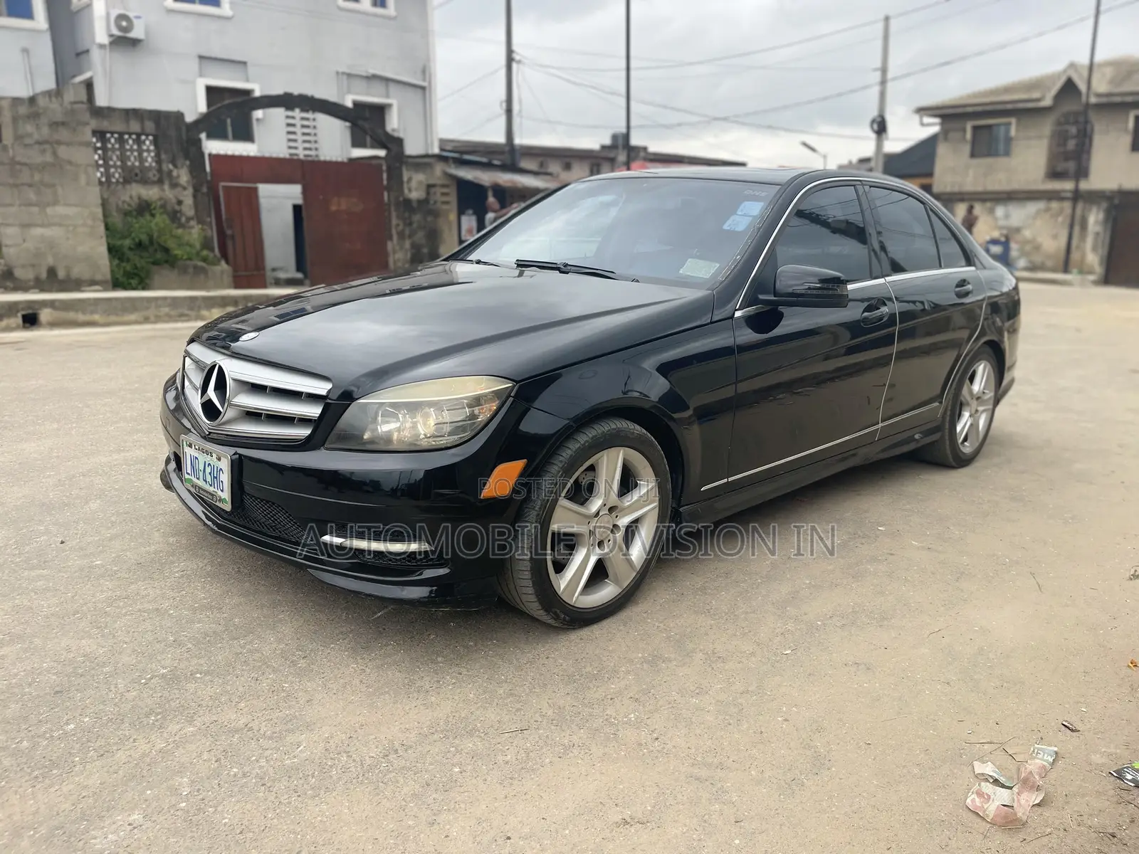 Mercedes-Benz C300 Sport 4Matic Sedan AWD (3.0L 6cyl 7A) 2011 Black