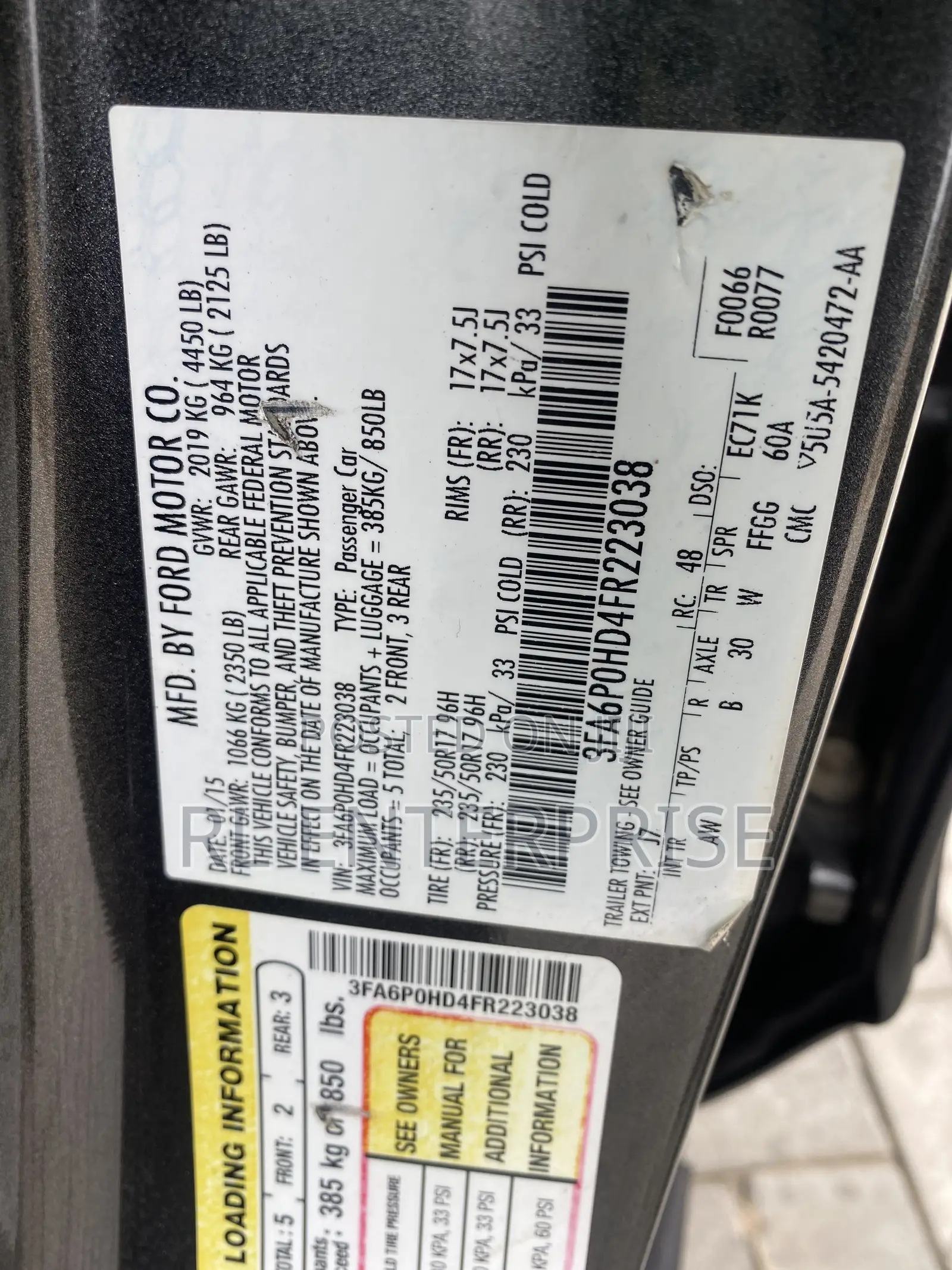 Ford Fusion SE 4dr Sedan (2.5L 4cyl 6A) 2015 Gray