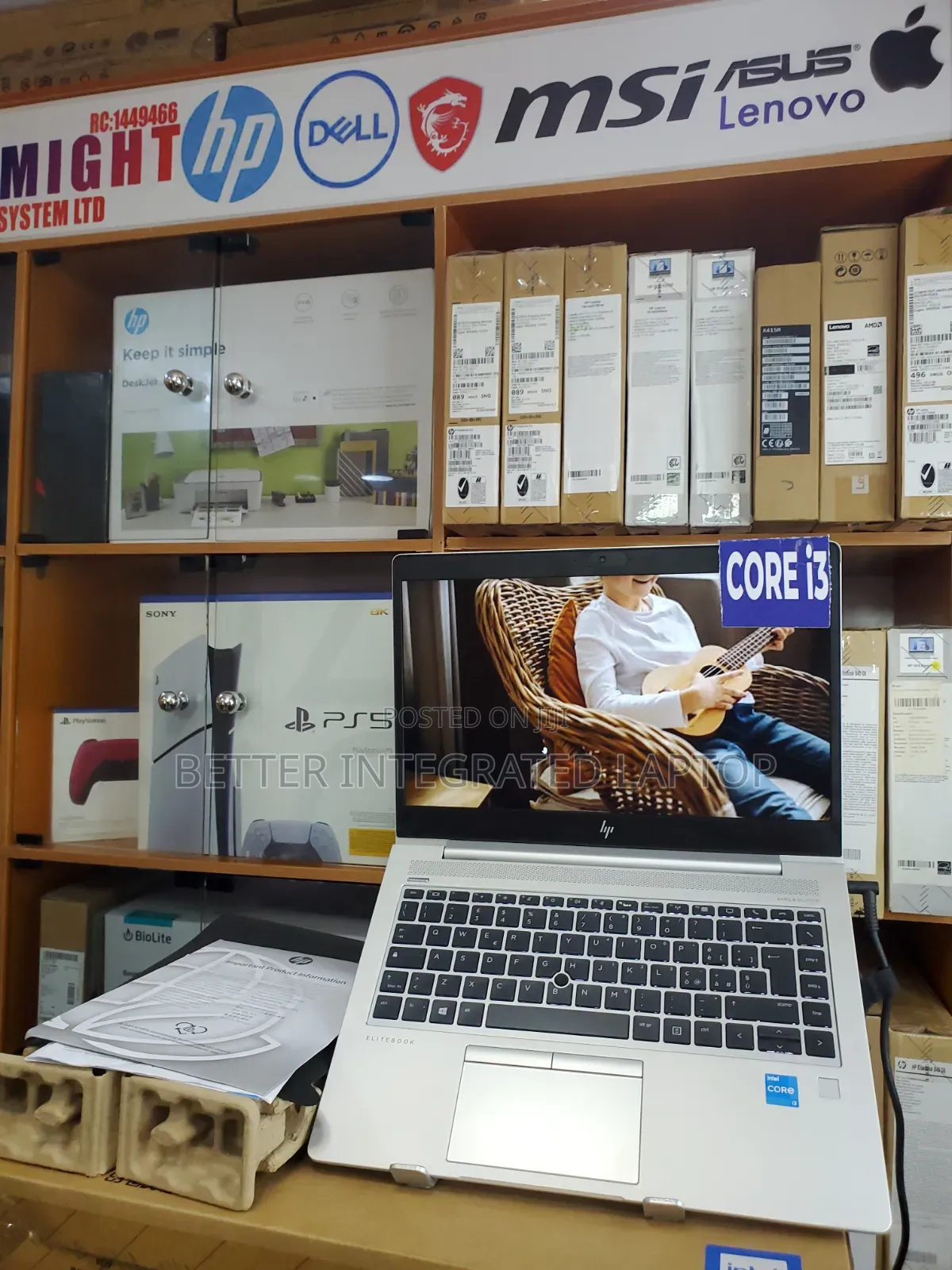 New Laptop HP EliteBook 820 G3 4GB Intel Core i3 SSD 256GB