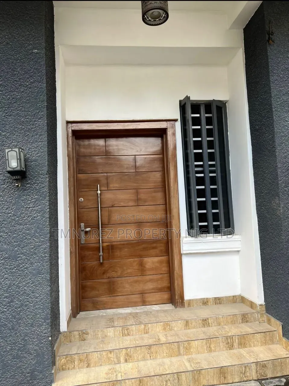 5bdrm Duplex in Chevron for rent