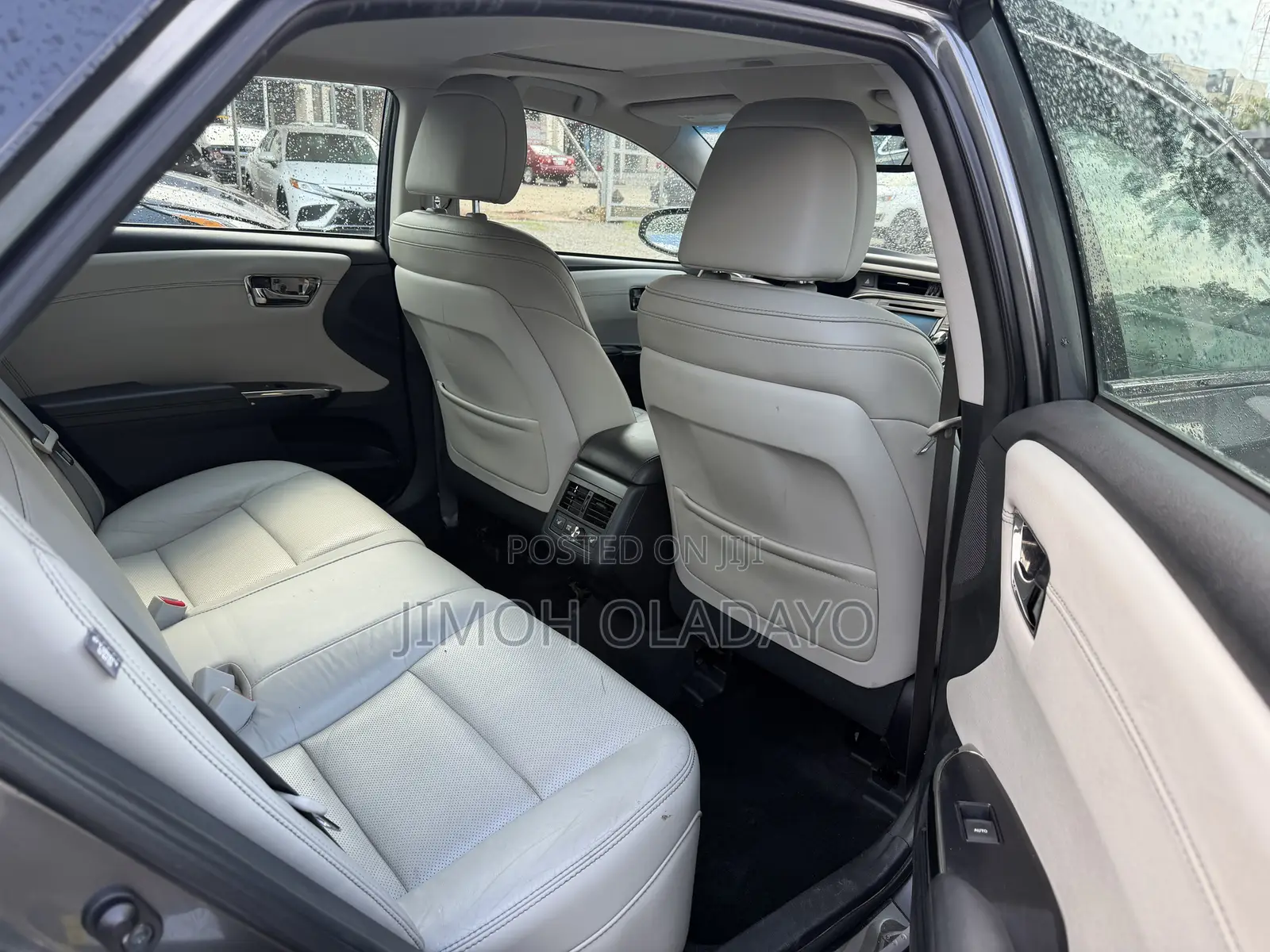 Toyota Avalon Limited Sedan FWD (3.5L 6cyl 6A) 2017 Gray