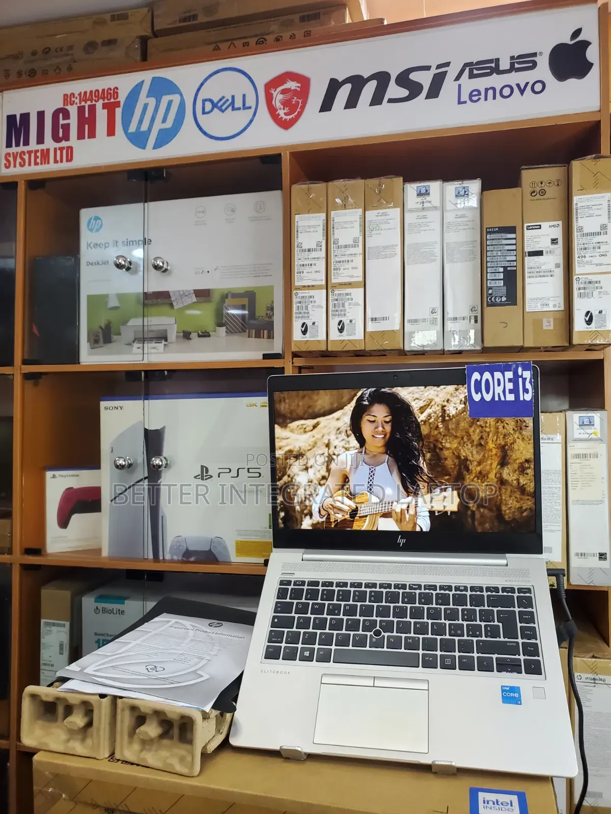 New Laptop HP EliteBook 820 G3 8GB Intel Core i3 SSD 256GB