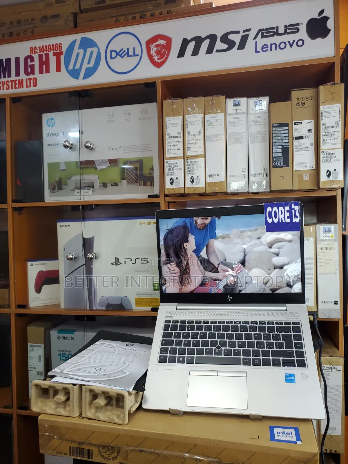 New Laptop HP EliteBook 820 G3 8GB Intel Core i3 SSD 256GB