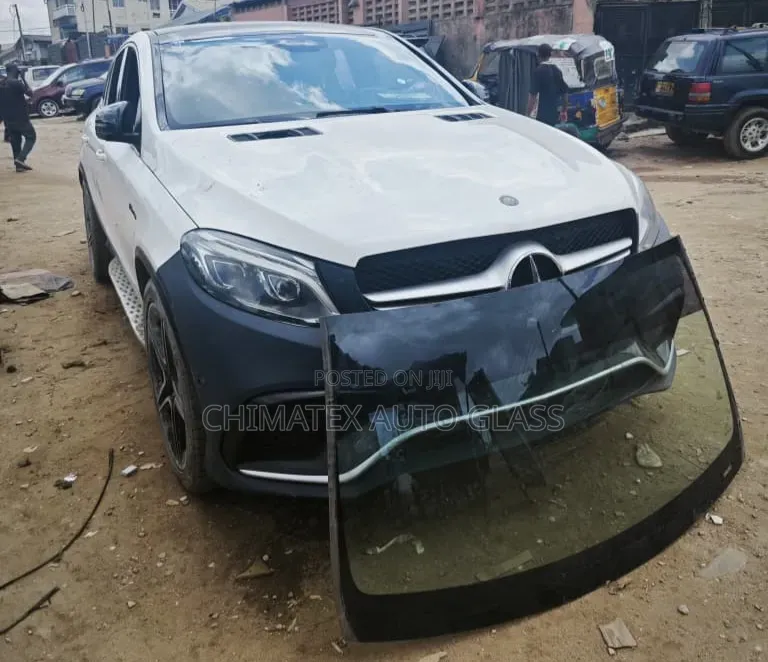 Gle43 Coupe 2017 292 Windscreen Glass Available Installed at Chimatex