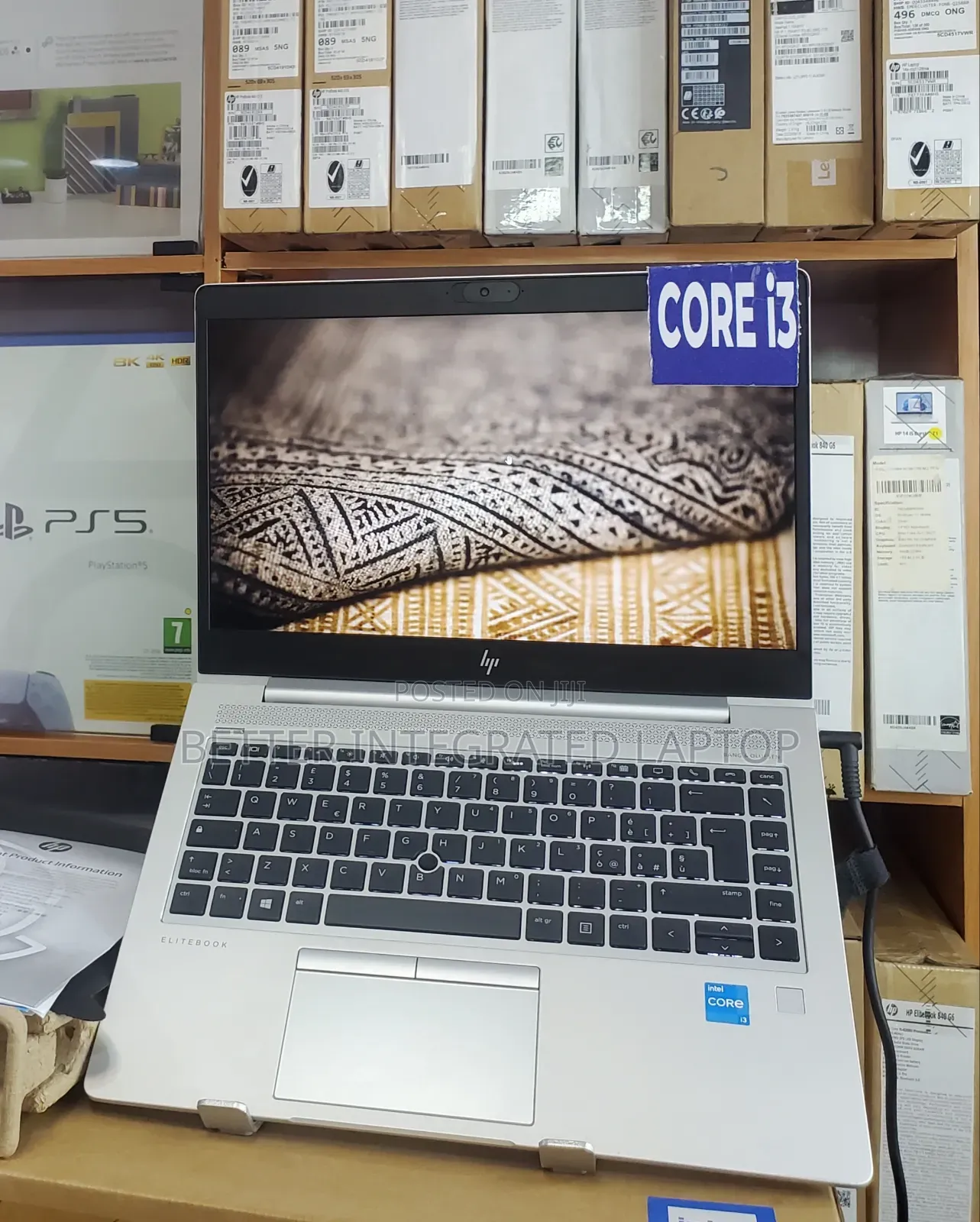 New Laptop HP EliteBook 820 G3 12GB Intel Core i3 SSD 256GB