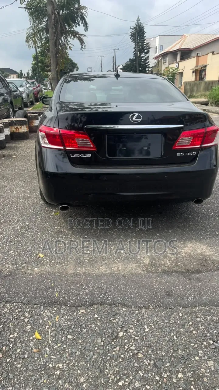 Lexus ES 350 2011 Black
