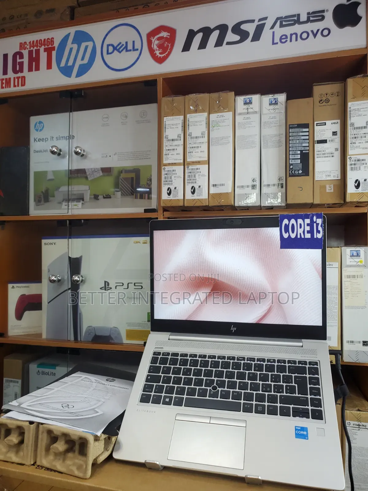 New Laptop HP EliteBook 820 G3 4GB Intel Core i3 SSD 512GB