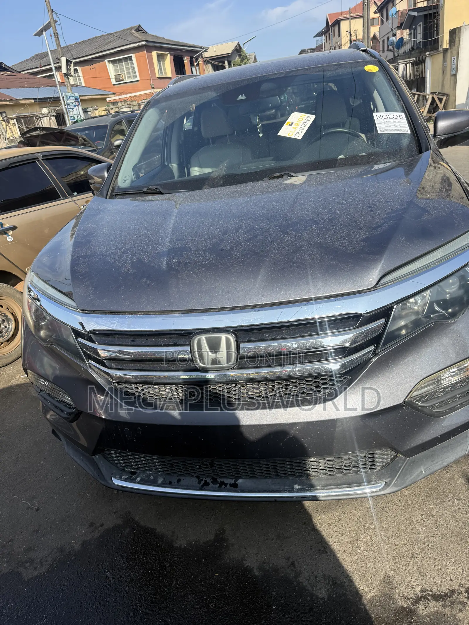 Honda Pilot Touring 4dr SUV 4WD (3.5L 6cyl 9A) 2016 Beige