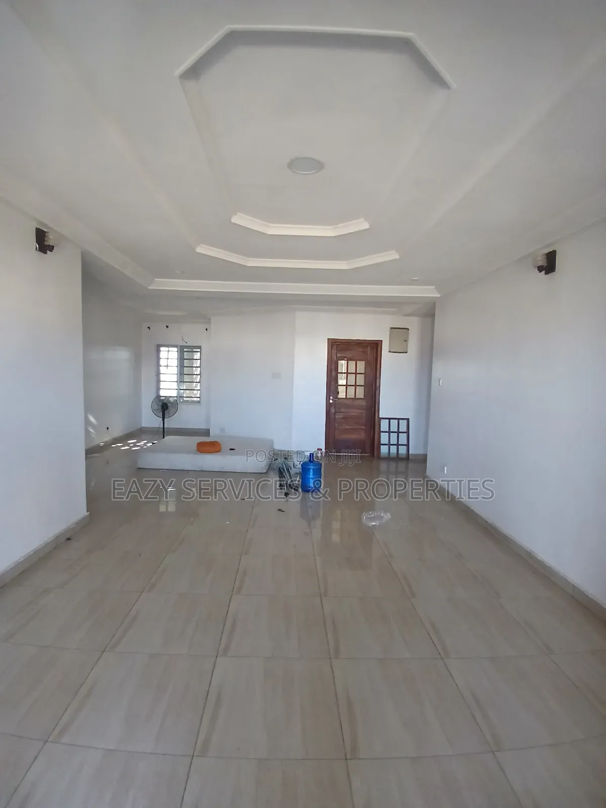3bdrm Apartment in Secured Environment, Ologolo for rent