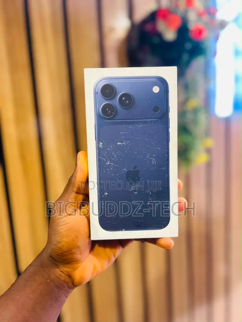 New Apple iPhone 17 Pro Max 1 TB Blue