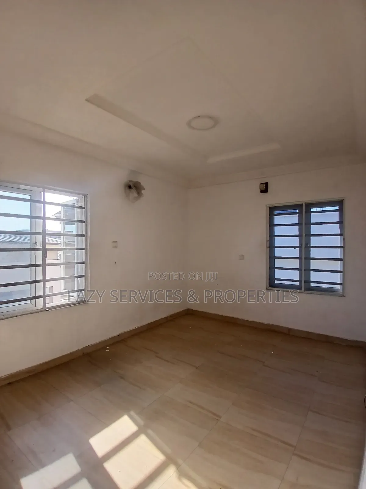 3bdrm Apartment in Secured Environment, Ologolo for rent