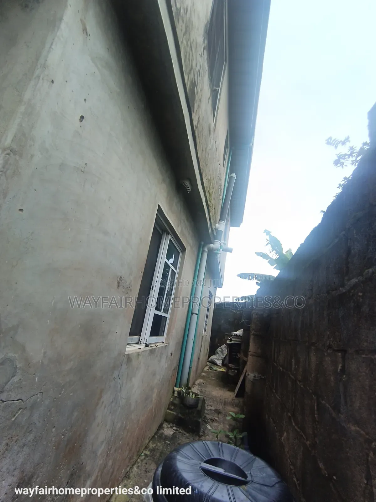 8bdrm Block of Flats in Frank Obi, Ayobo for sale