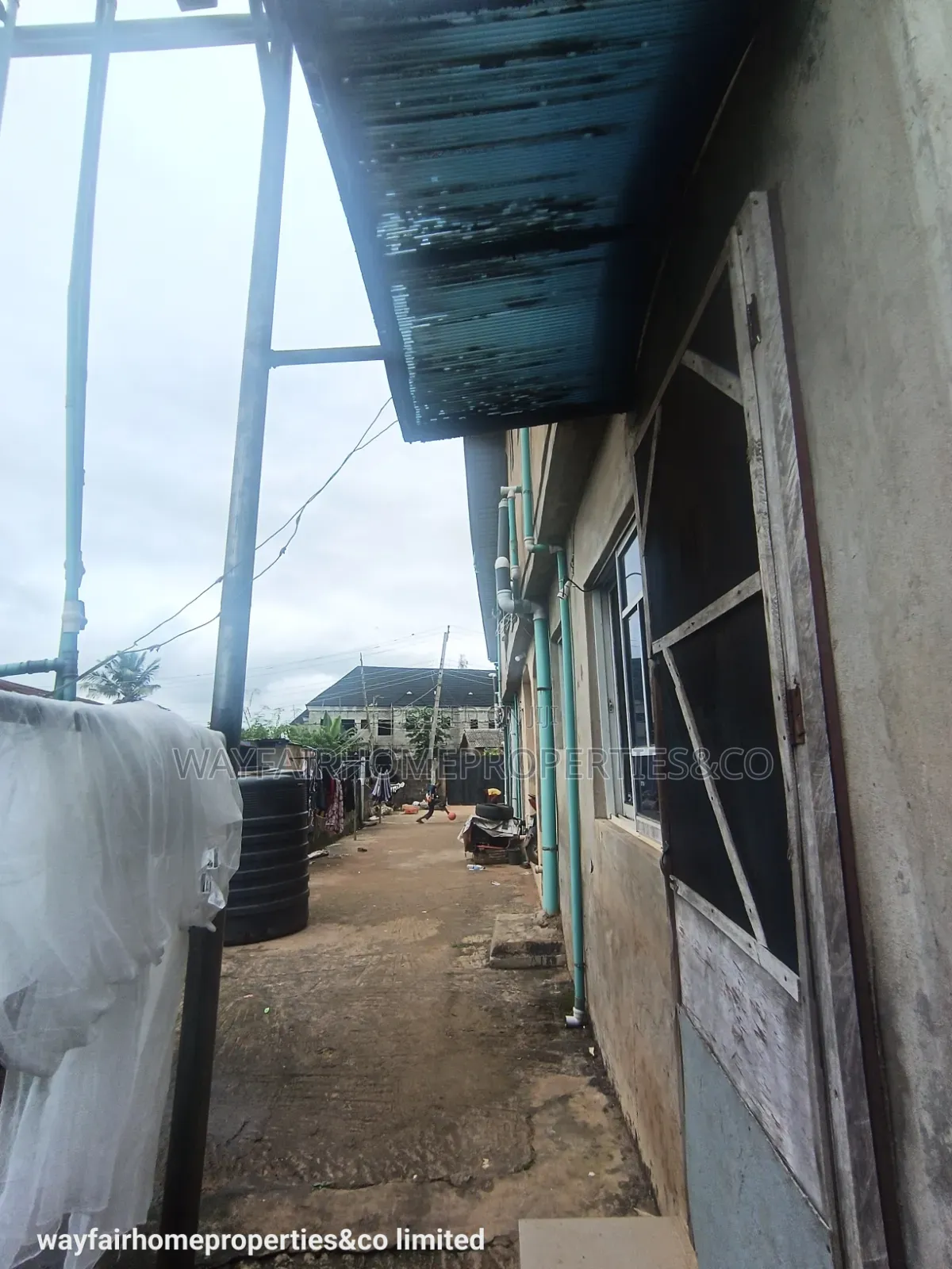 8bdrm Block of Flats in Frank Obi, Ayobo for sale