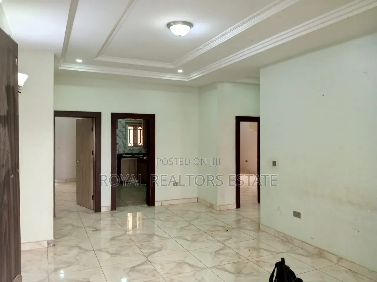 3bdrm Block of Flats in River Park Estate, Sabon Lugbe for rent