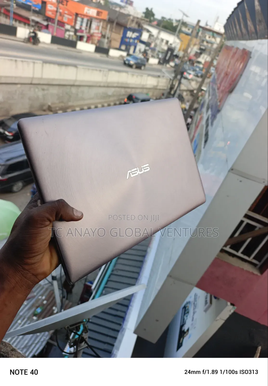 Laptop Asus ZenBook UX303UA 8GB Intel Core i5 SSD 256GB