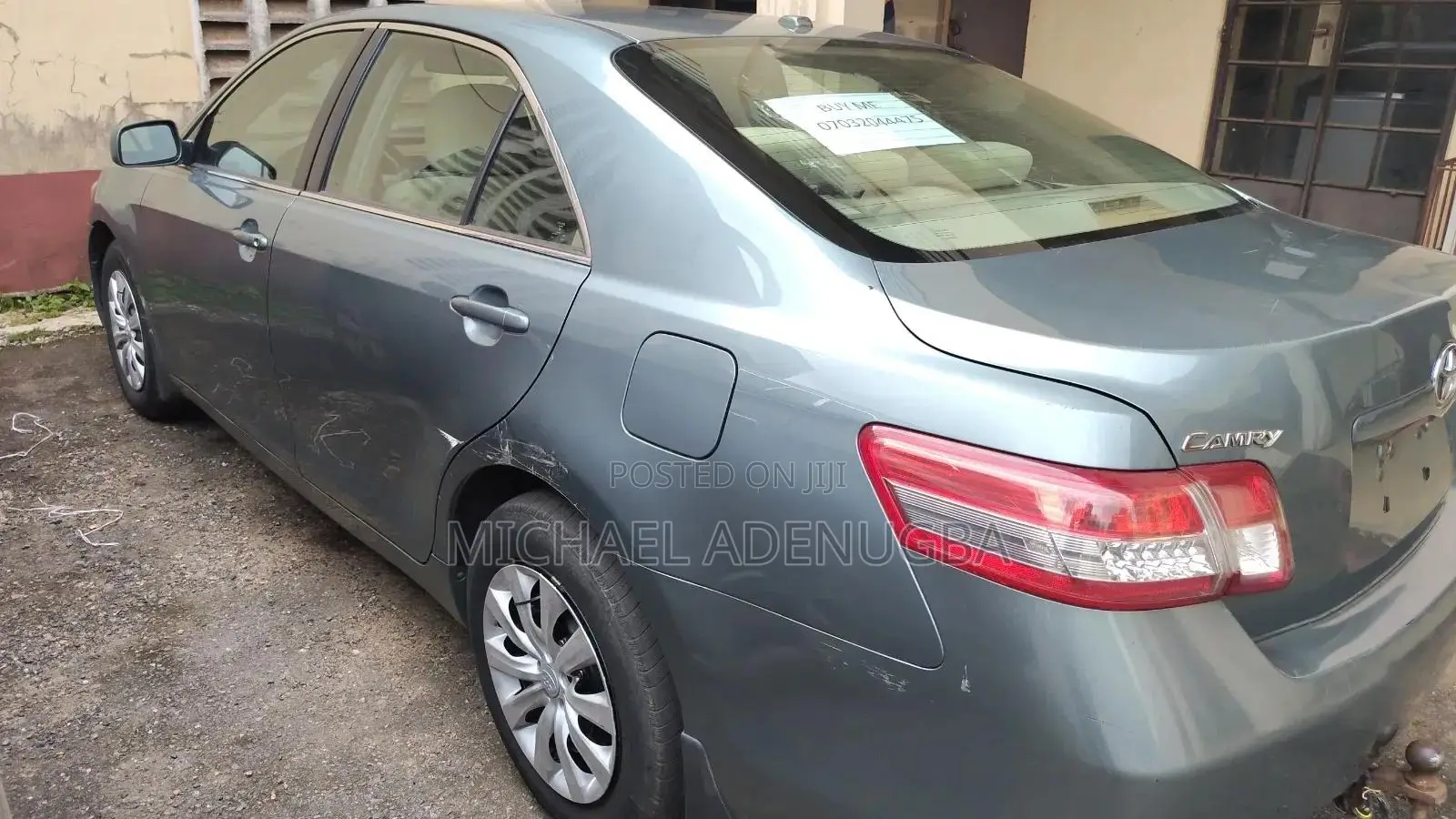 Toyota Camry Base 4dr Sedan (2.5L 4cyl 6M) 2010 Green