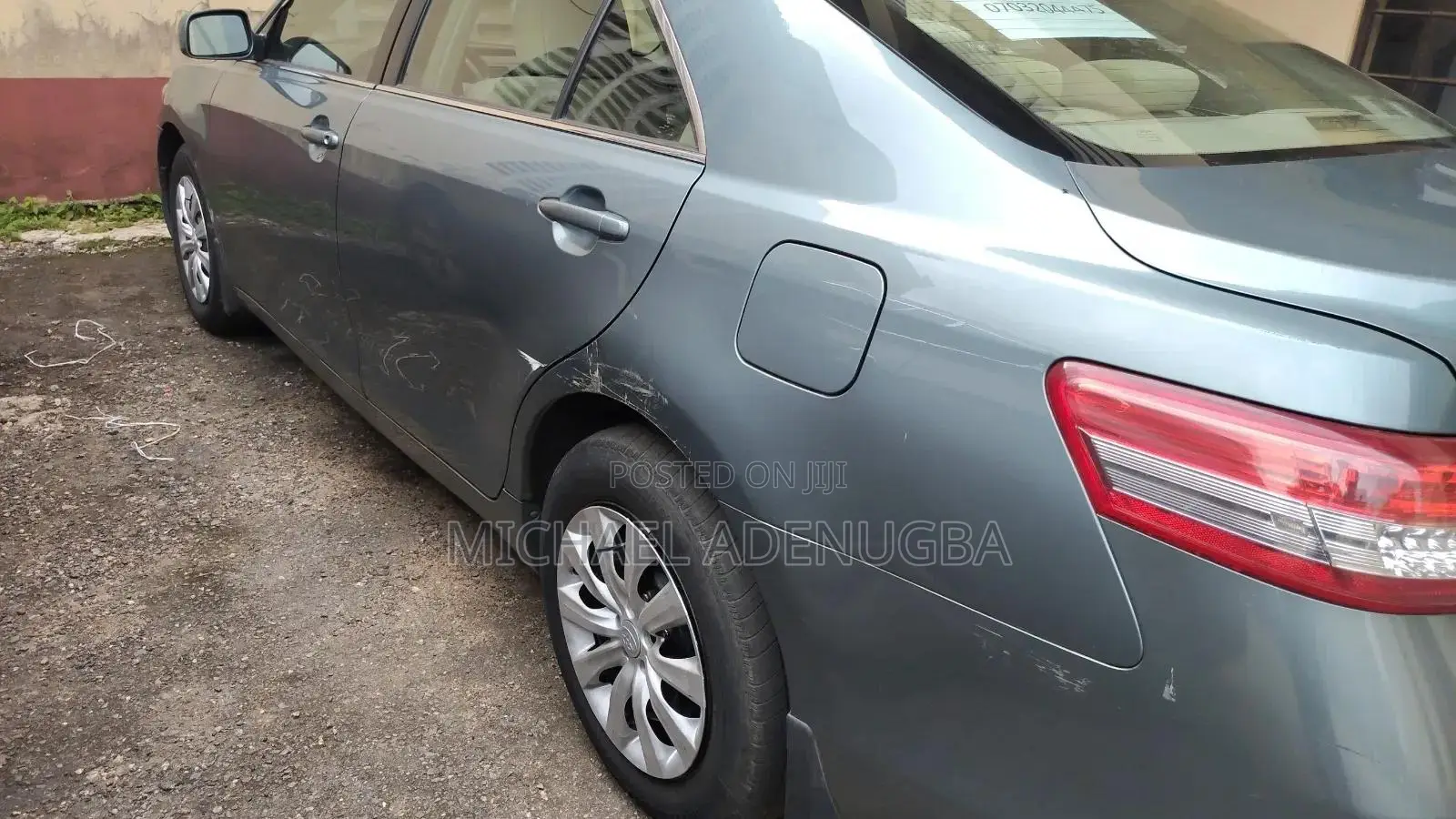 Toyota Camry Base 4dr Sedan (2.5L 4cyl 6M) 2010 Green