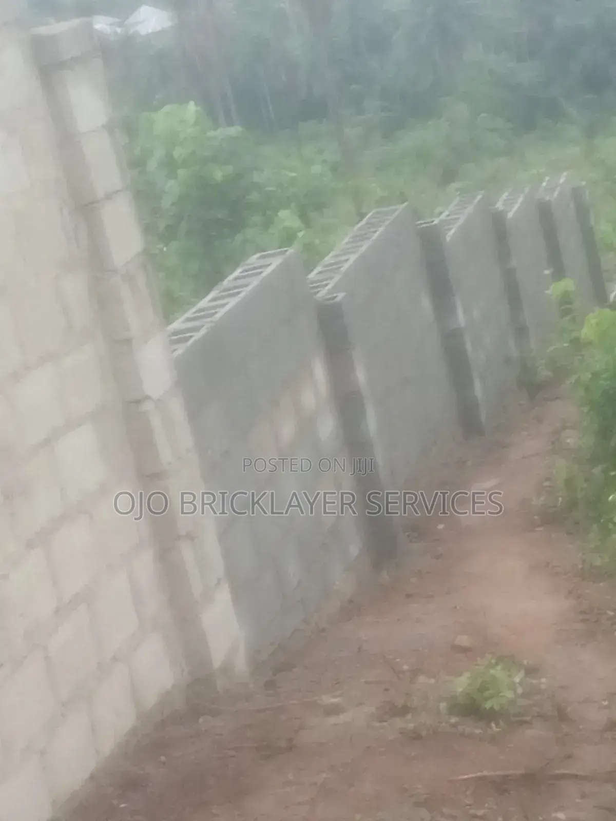 Experienced Bricklayer Available - House Fence Building