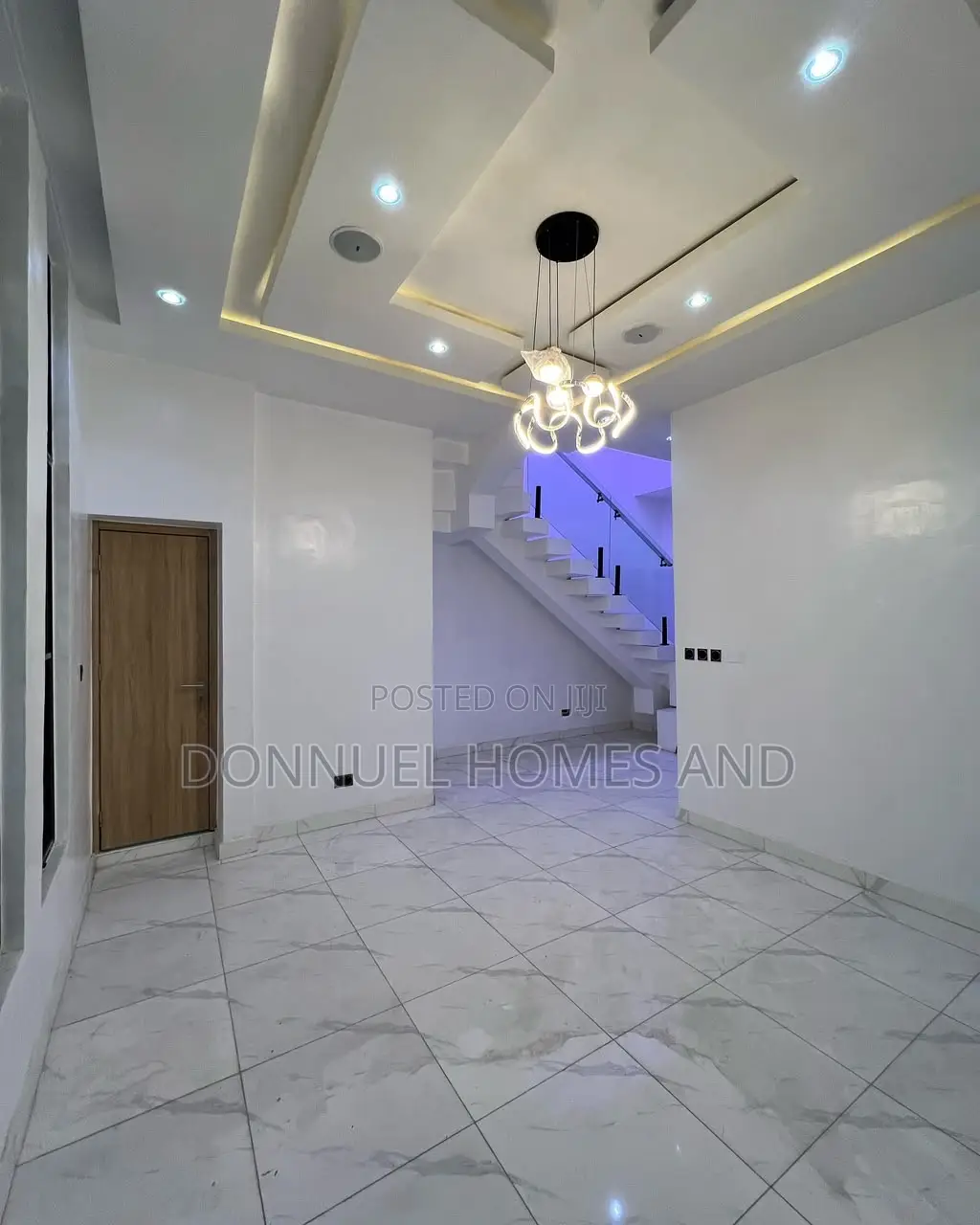 4bdrm Duplex in Ikota for rent