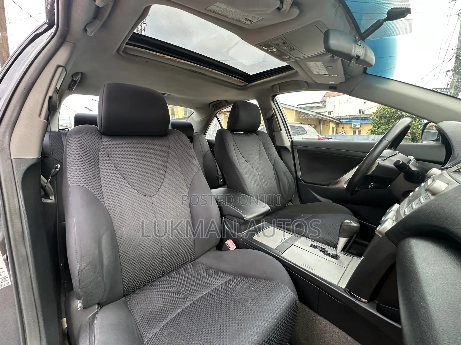 Toyota Camry SE 4dr Sedan (2.4L 4cyl 5A) 2008 Gray