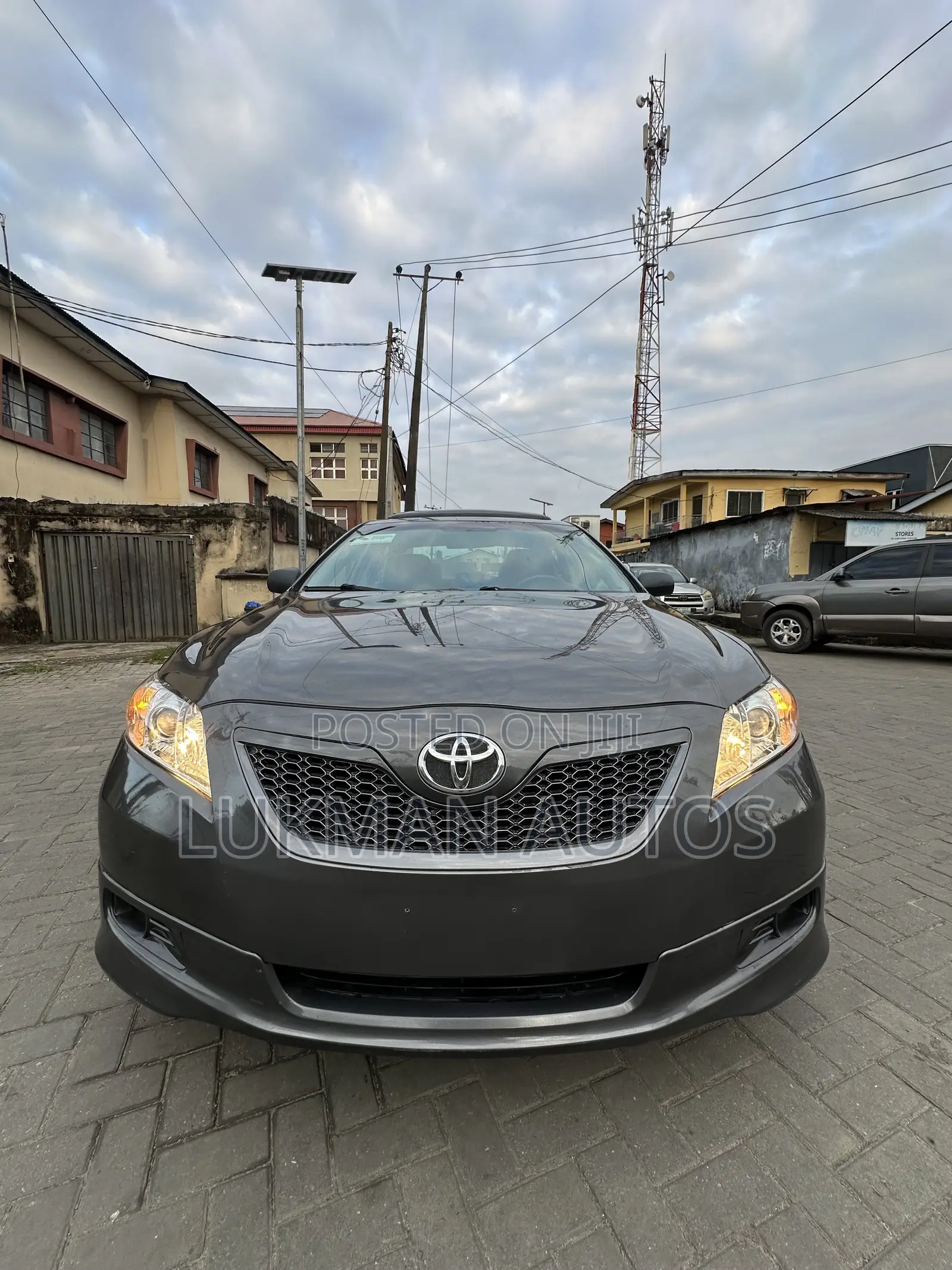 Toyota Camry SE 4dr Sedan (2.4L 4cyl 5A) 2008 Gray