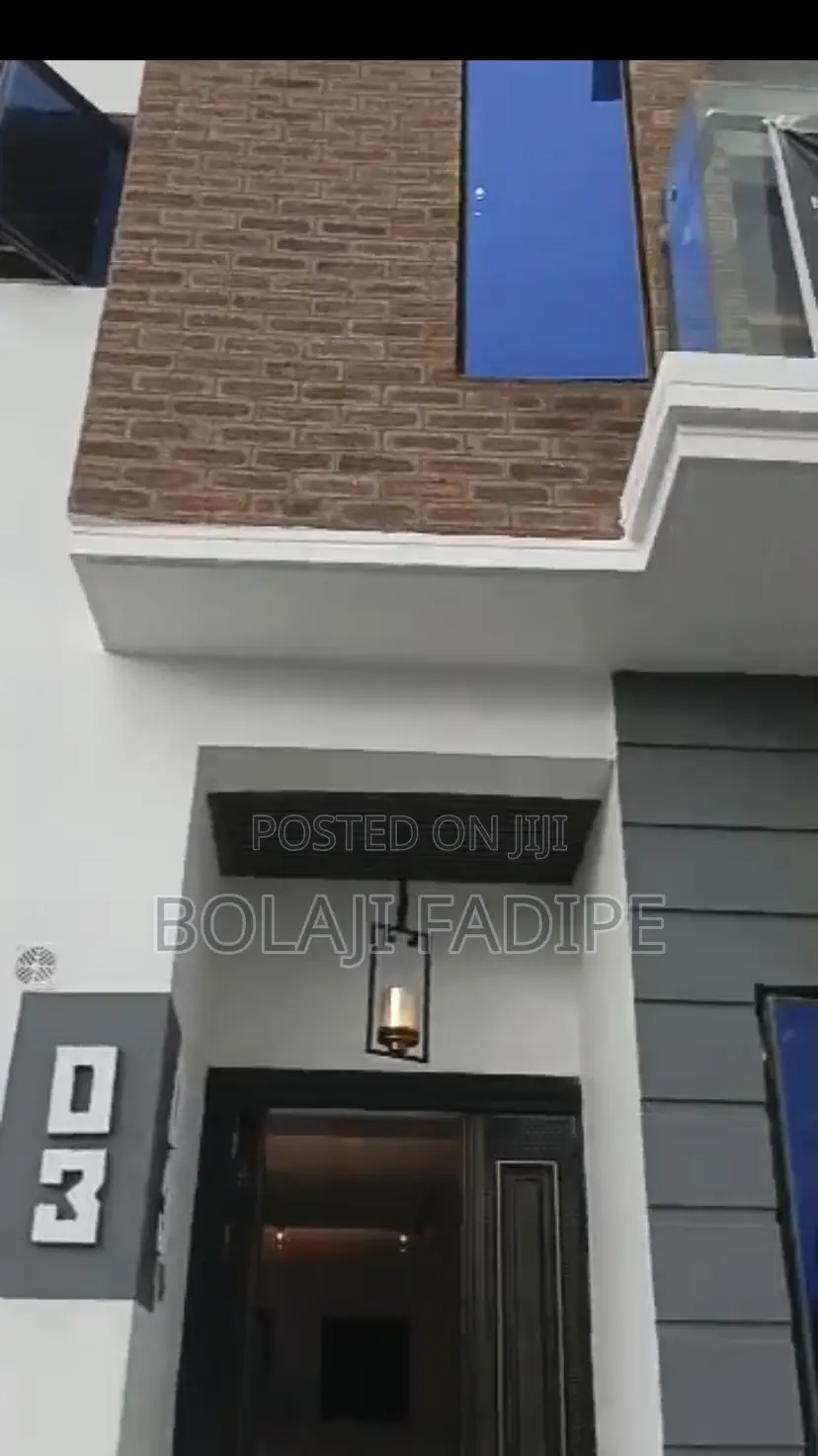 20bdrm Duplex in Olorunfemi Estate, Igando / Ikotun/Igando for sale