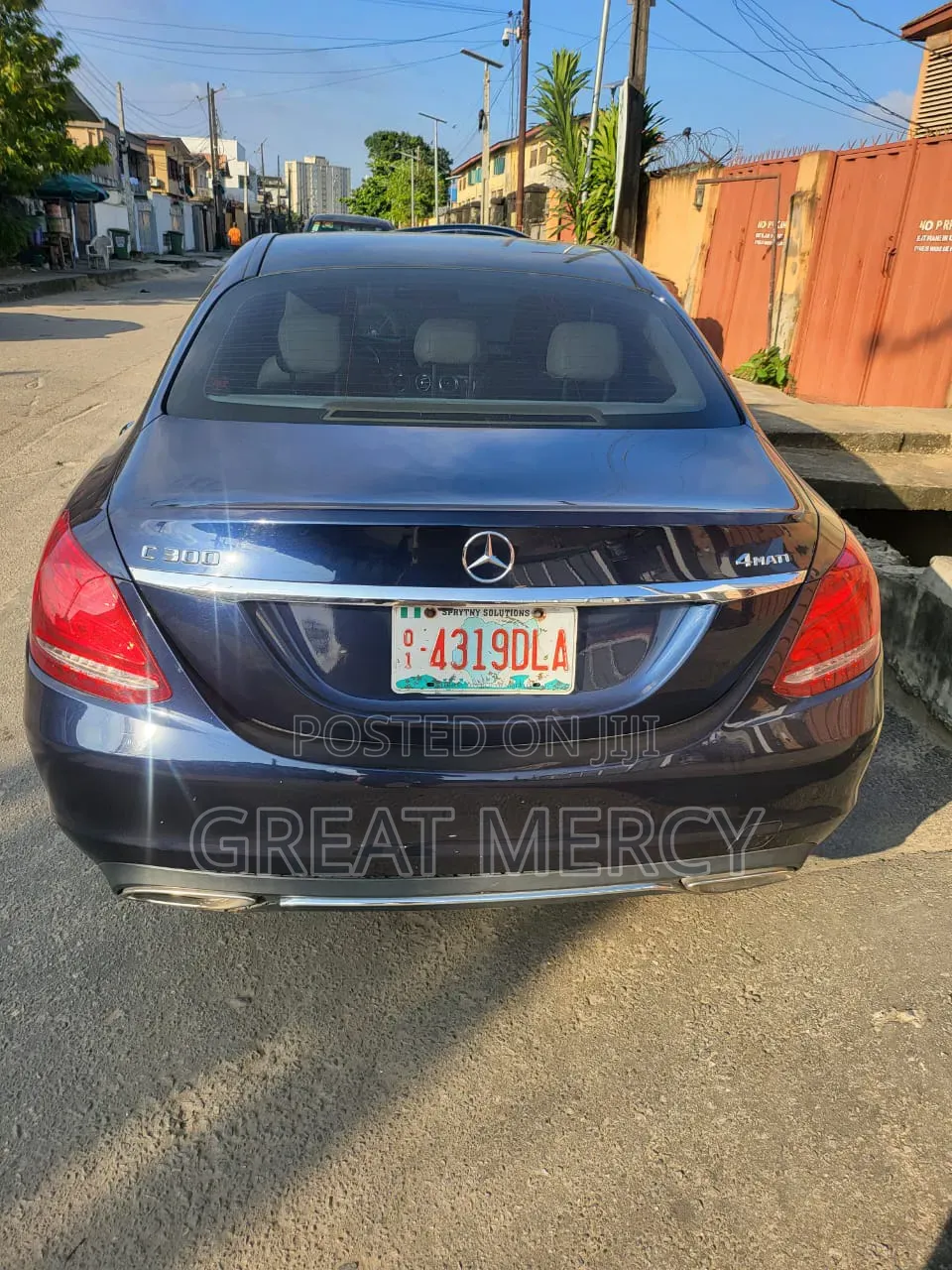 Mercedes-Benz C300 2013 Black