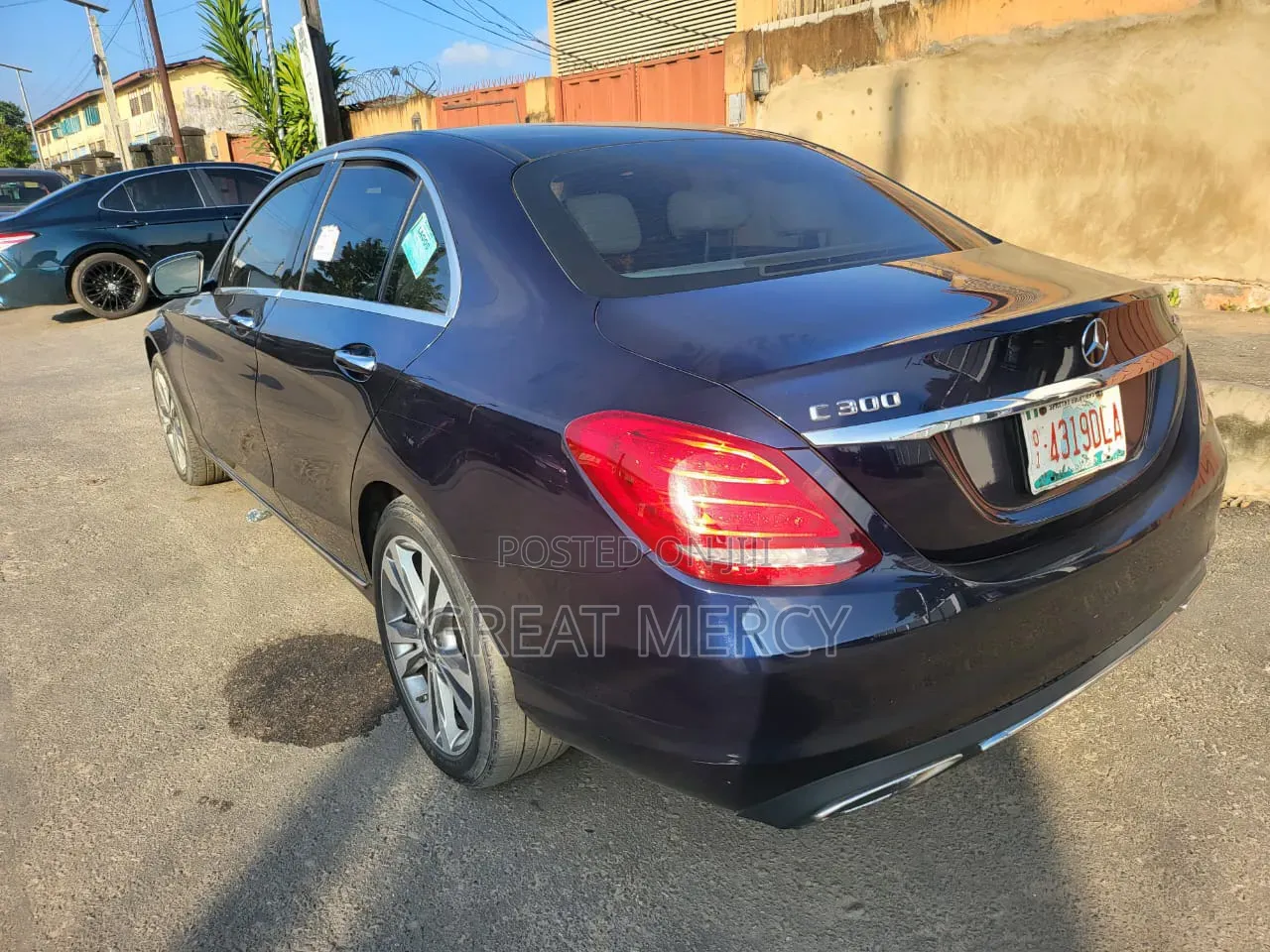 Mercedes-Benz C300 2013 Black