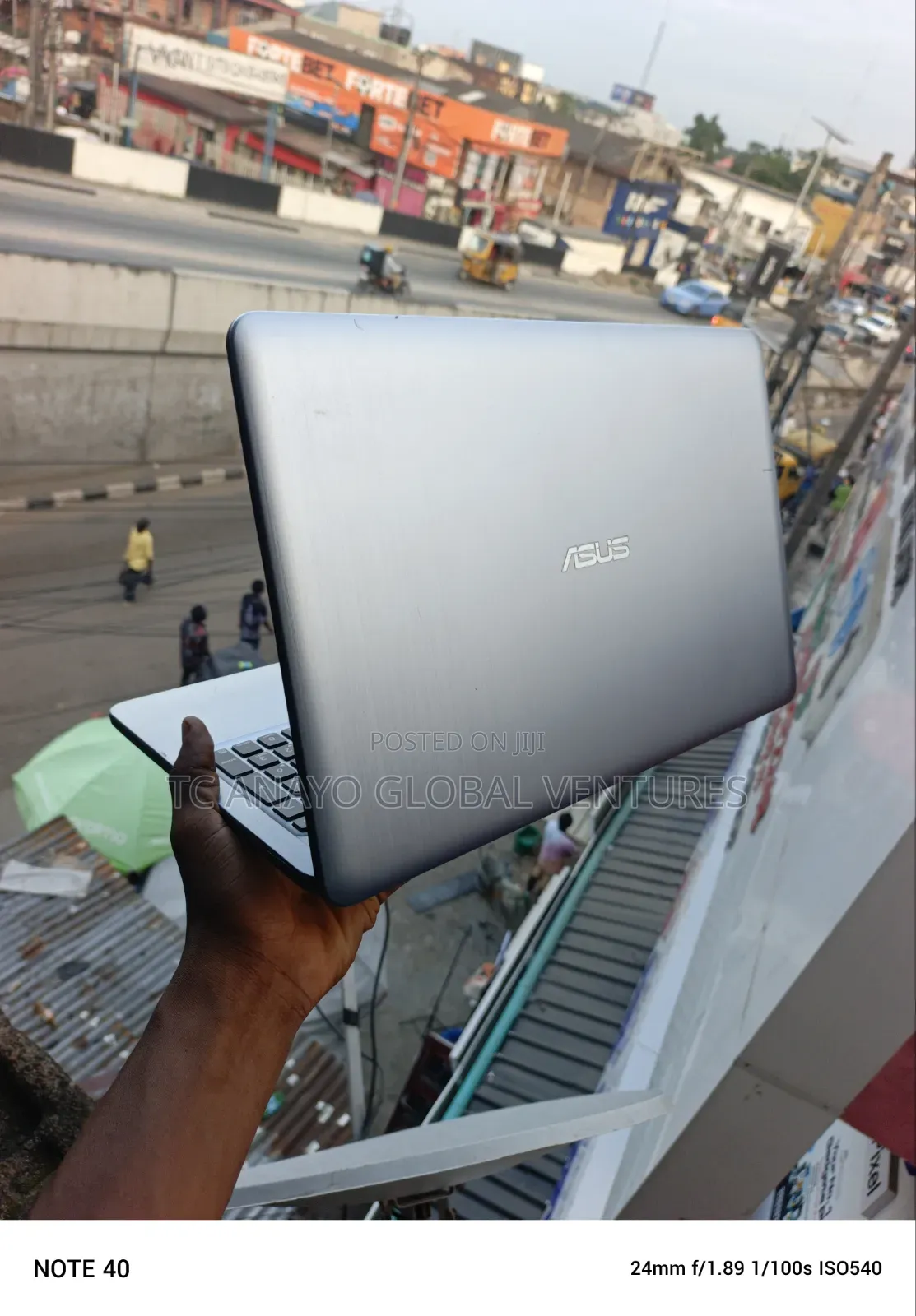 Laptop Asus X540LA 8GB Intel Core i3 HDD 500GB