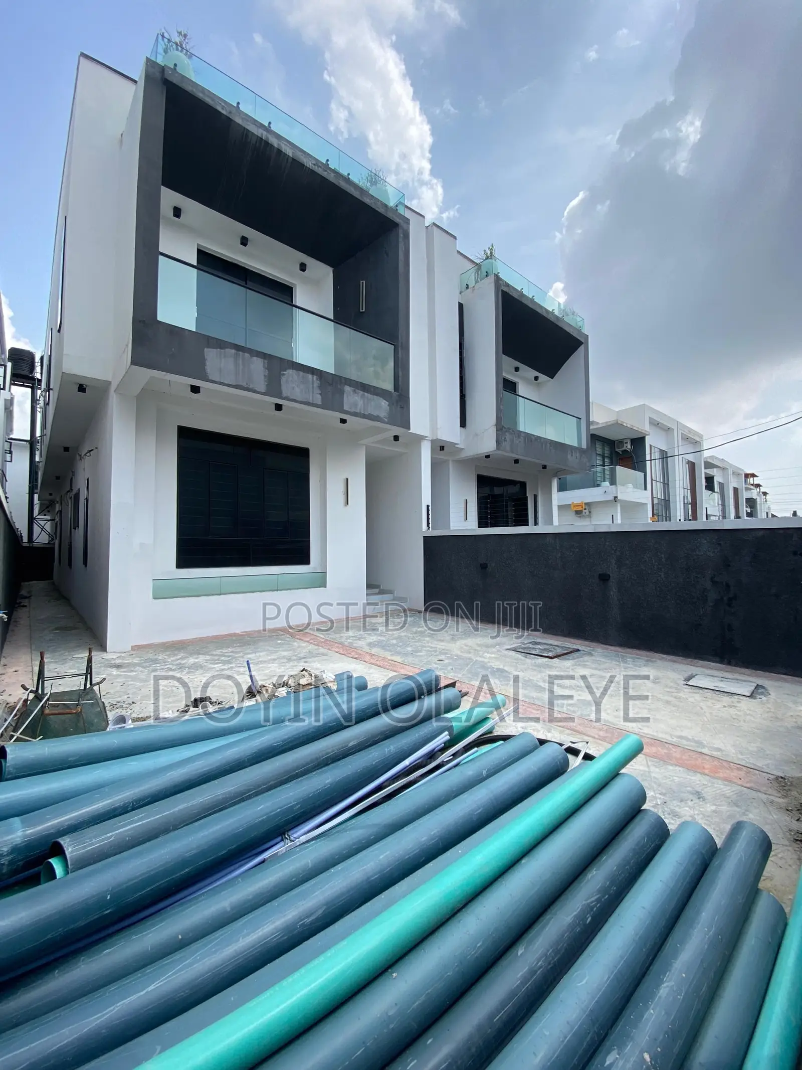 4bdrm Duplex in Ado / Ajah for sale