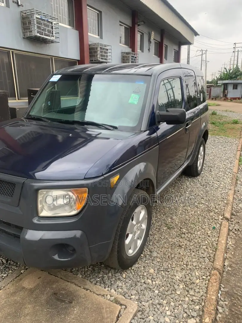 Honda Element LX 2004 Blue