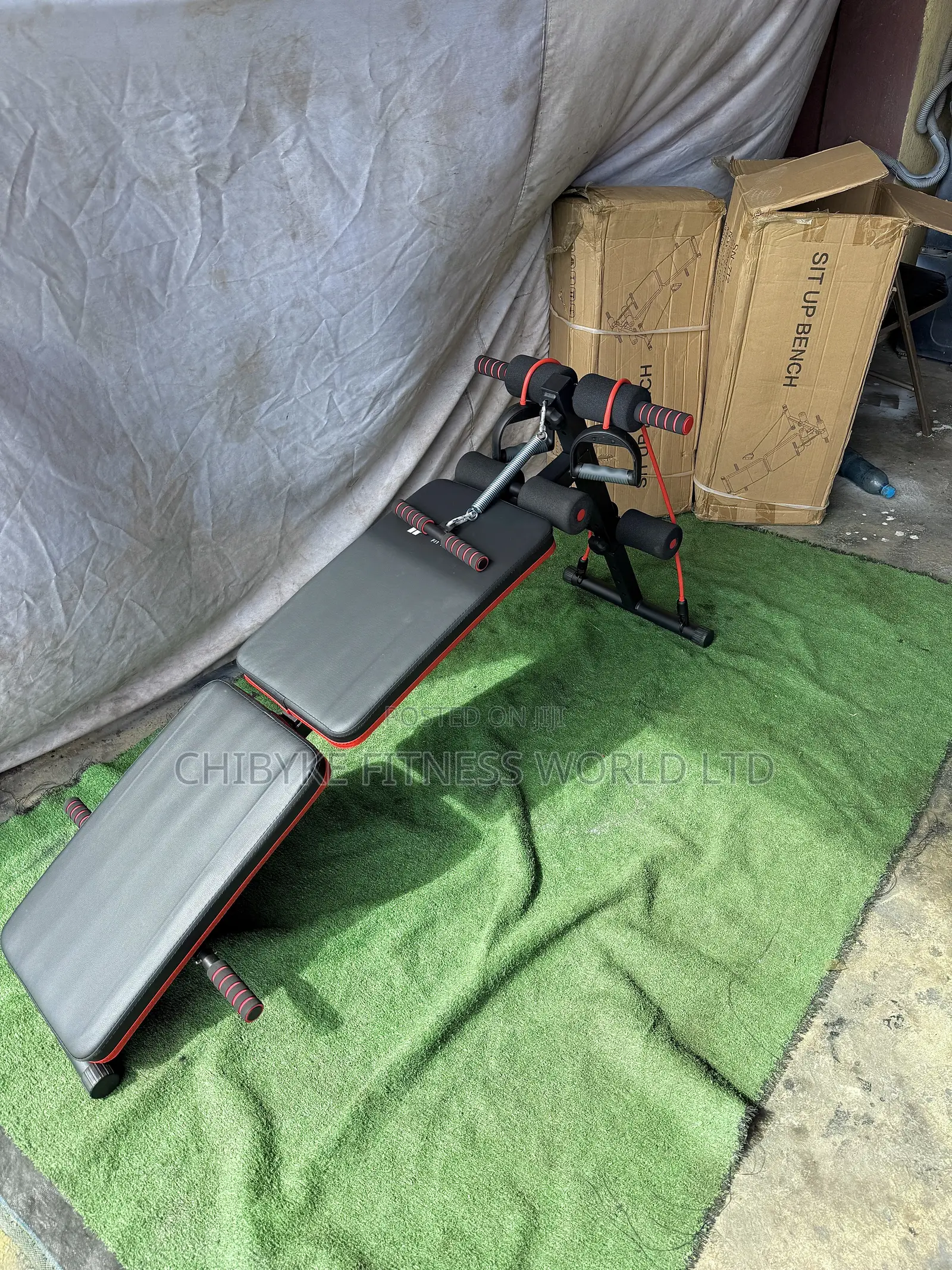 Brand New Sit Up Bench With Resistance Band