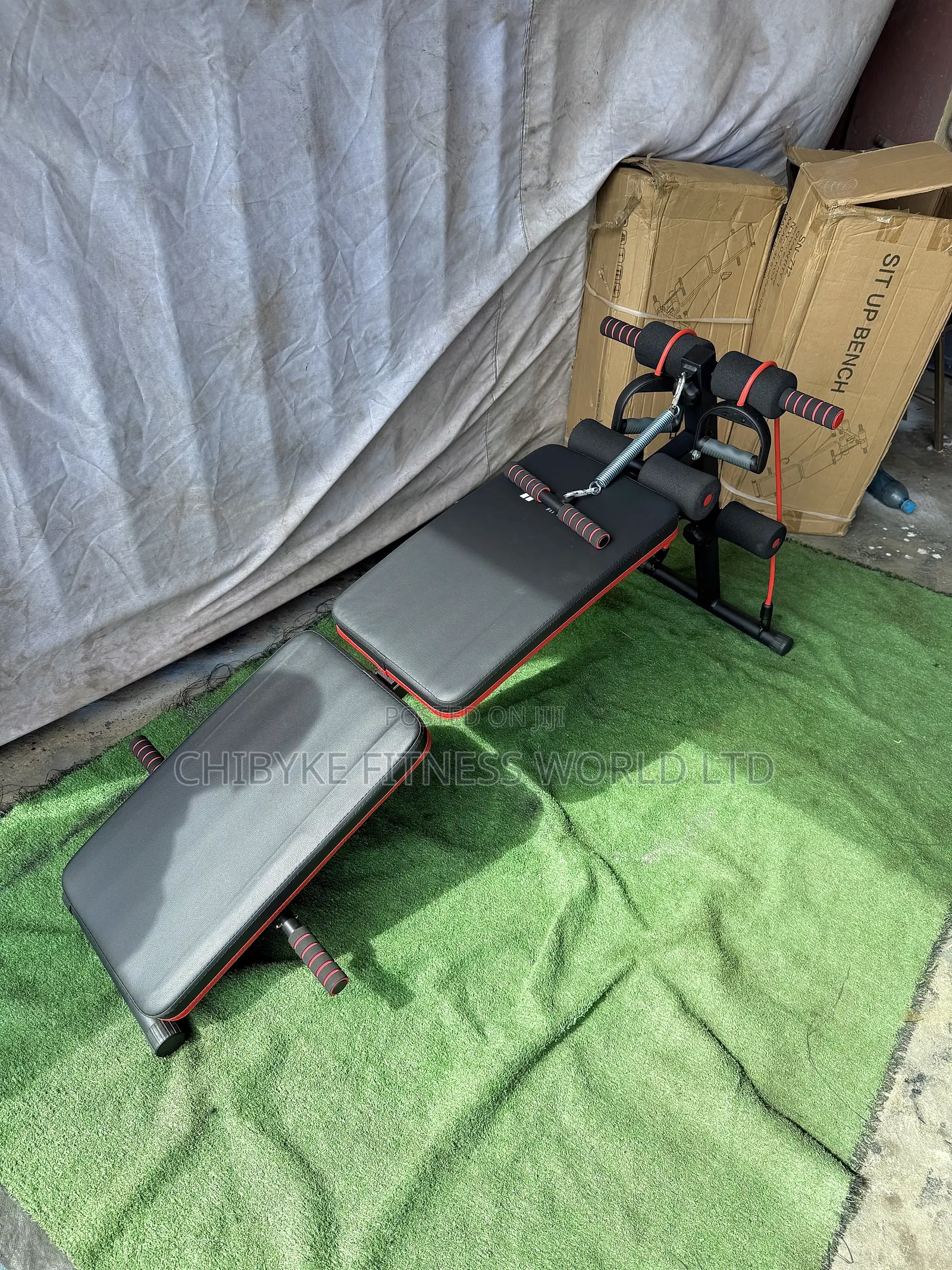 Brand New Sit Up Bench With Resistance Band