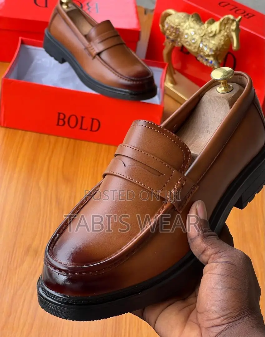 Bold Cooperate Shoe