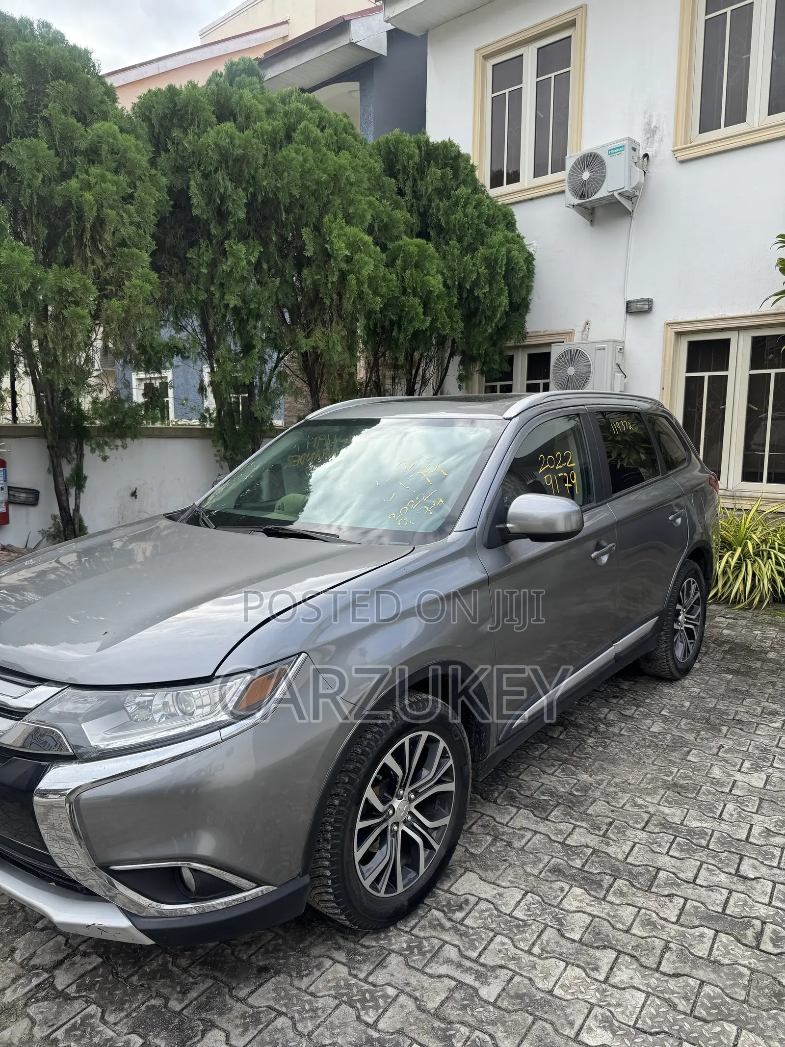 Mitsubishi Outlander 2016 Silver