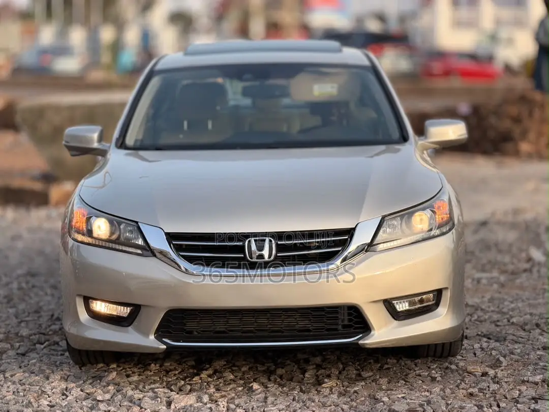 Honda Accord EX-L 4dr Sedan w/Navigation (2.4L 4cyl CVT) 2014 Gold