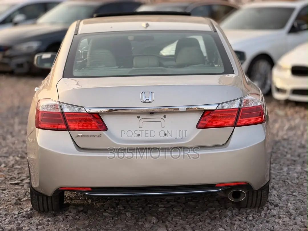 Honda Accord EX-L 4dr Sedan w/Navigation (2.4L 4cyl CVT) 2014 Gold