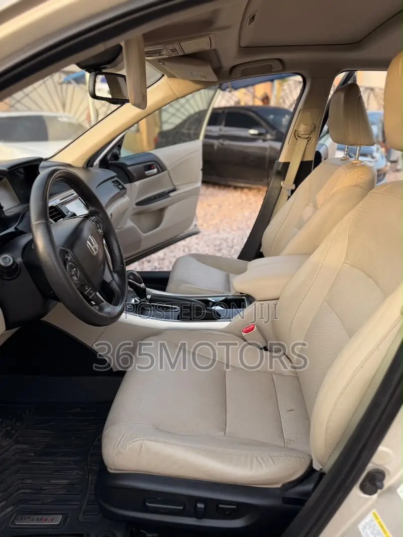Honda Accord EX-L 4dr Sedan w/Navigation (2.4L 4cyl CVT) 2014 Gold