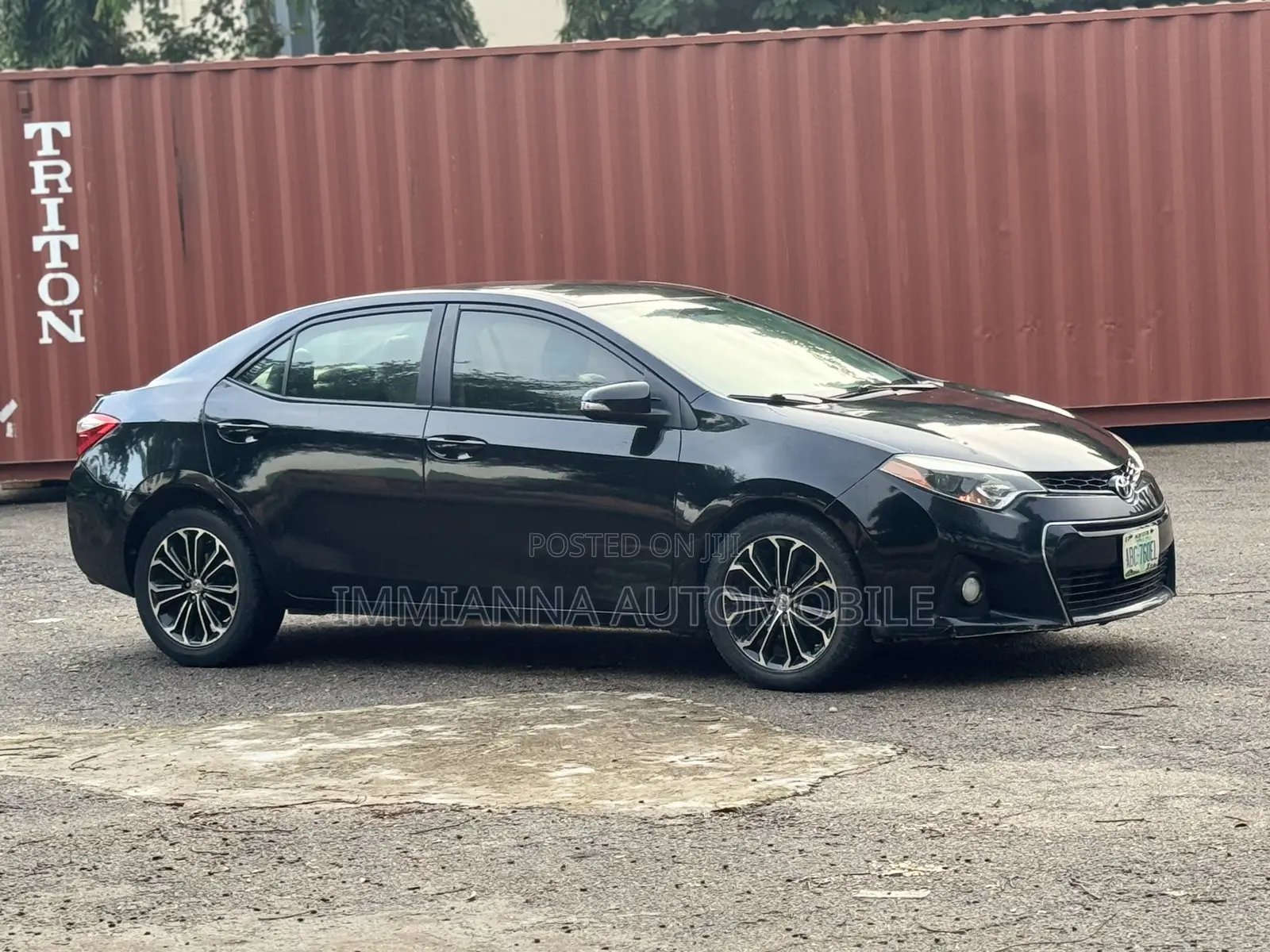 Toyota Corolla S 4dr Sedan (1.8L 4cyl CVT) 2015 Black